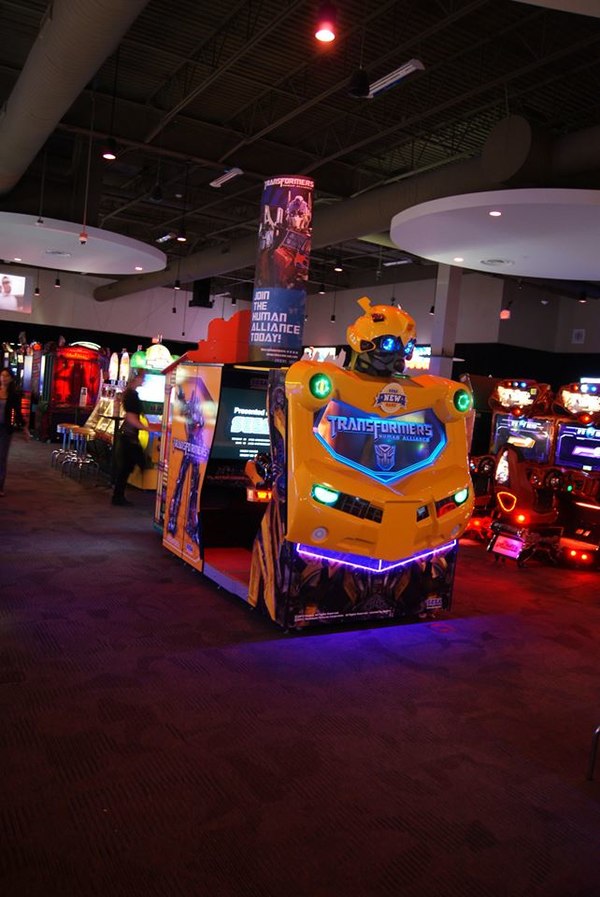 Sega Amusements Transformers Human Alliance Game From IAAPA 2013 Expo  (7 of 19)